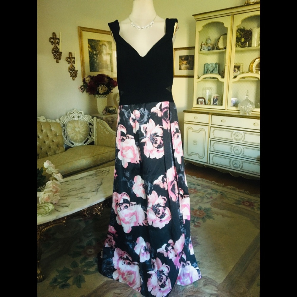 xscape off shoulder gown